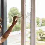 janelas pvc biotalvai abertura oscilobatente.jpg