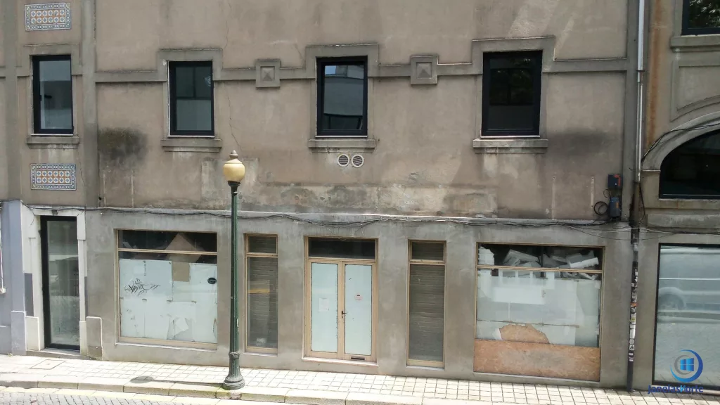 renovacao edificio meseda porto caixilharia pvc isolamento termico 03