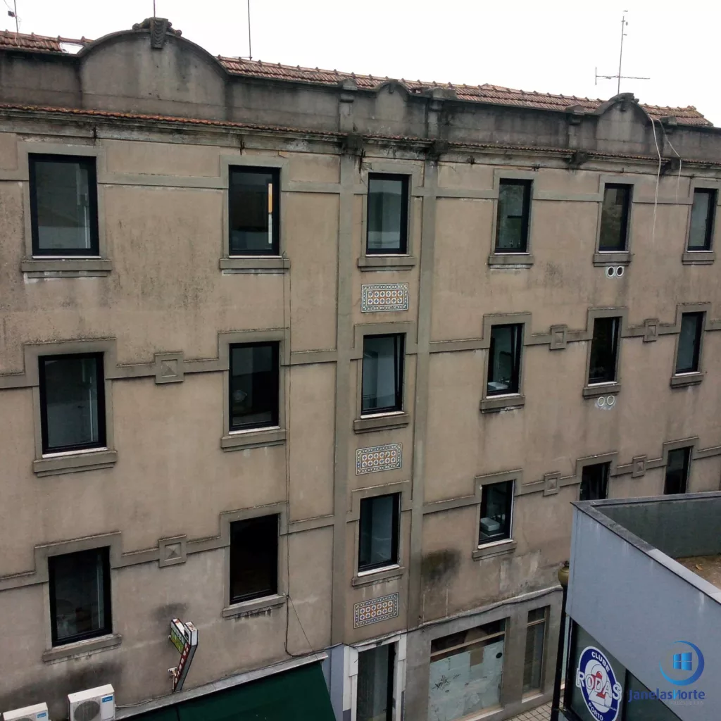 renovacao edificio meseda porto estetica urbana contemporanea 08
