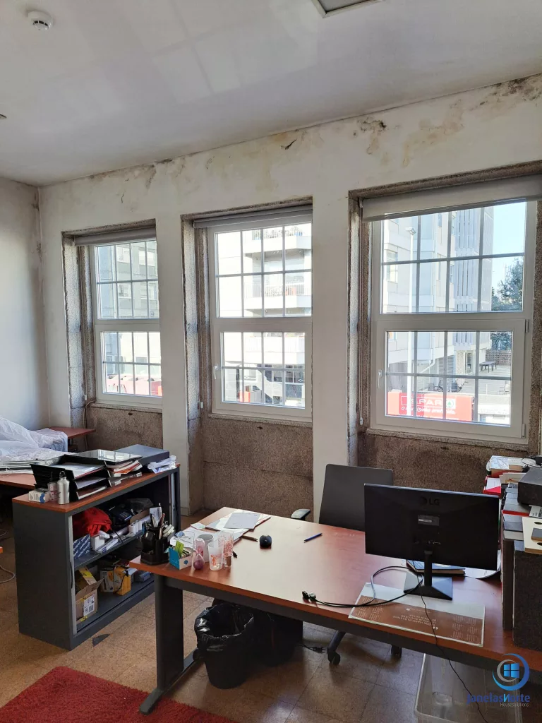 renovacao edificio porto associacao academica isolamento termico 14