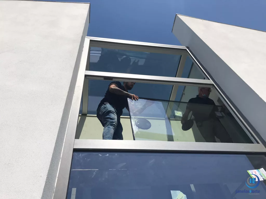 renovacao moradia povoa varzim vidro com gas argon 08